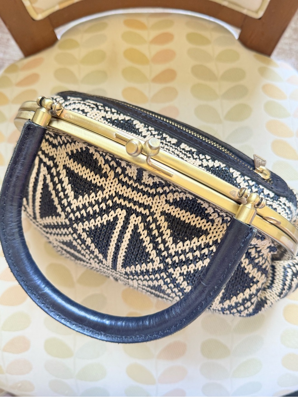 Patricia Nash Black and Tan Woven Geometric Frame-Top Handbag w/ Suede Interior - Picture 3 of 12